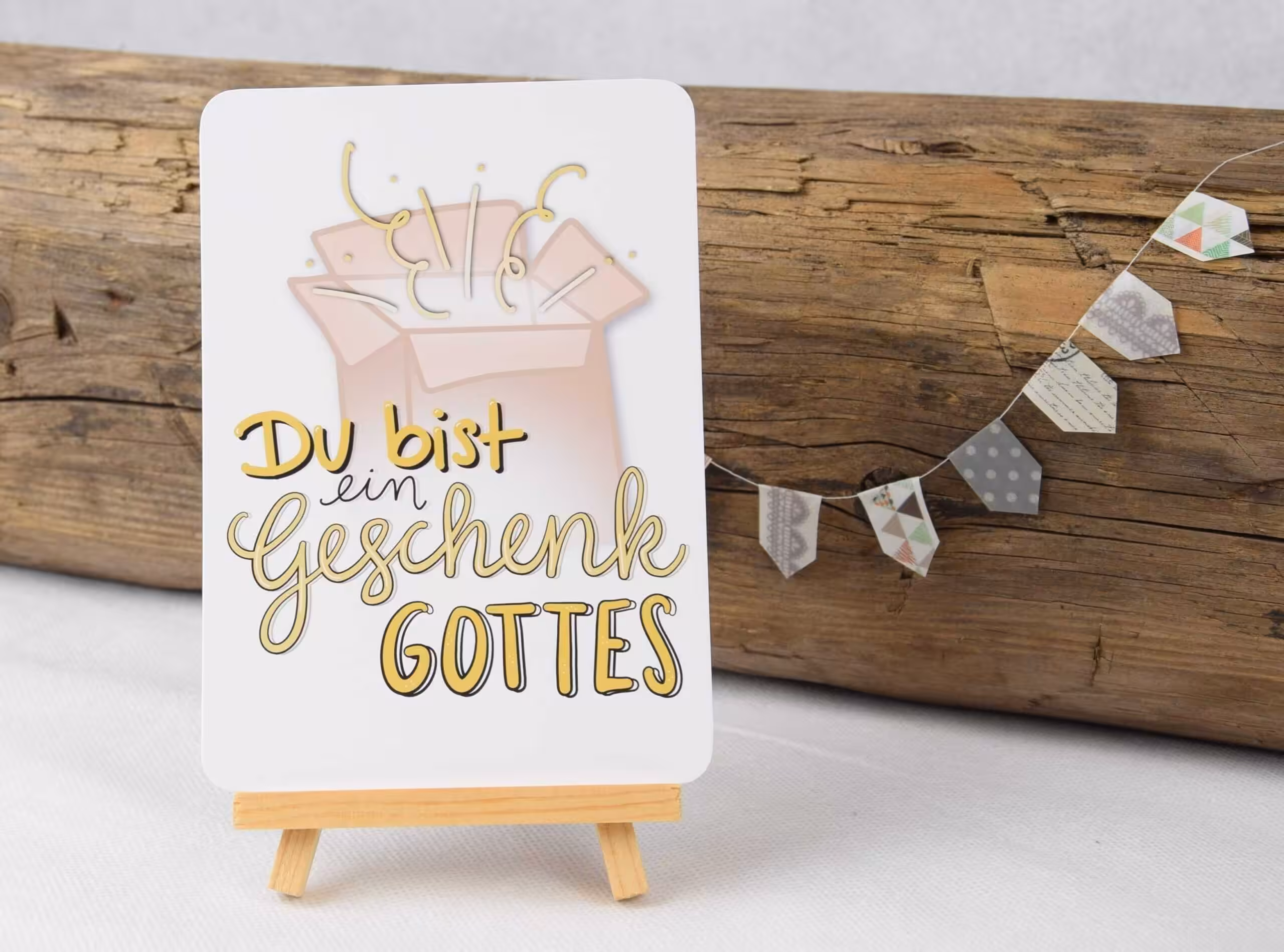 Himmlischer Geschenkalkohol mit christlicher Botschaft, Dekoration für Weihnachten.