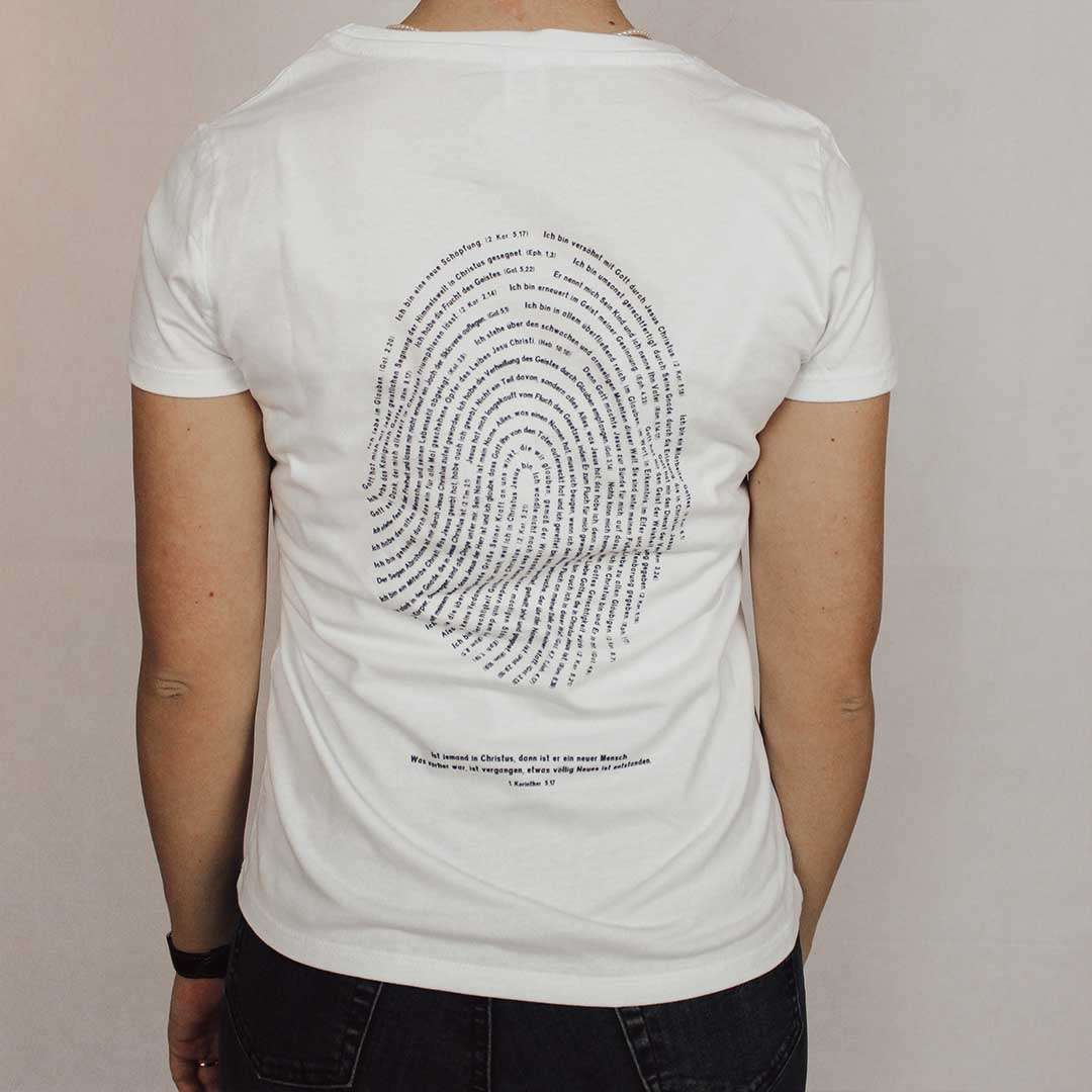 Gebets-Text auf christlichem T-Shirt, religiöse Kleidung, Jesus Christus, Glauben, christliche Mode.