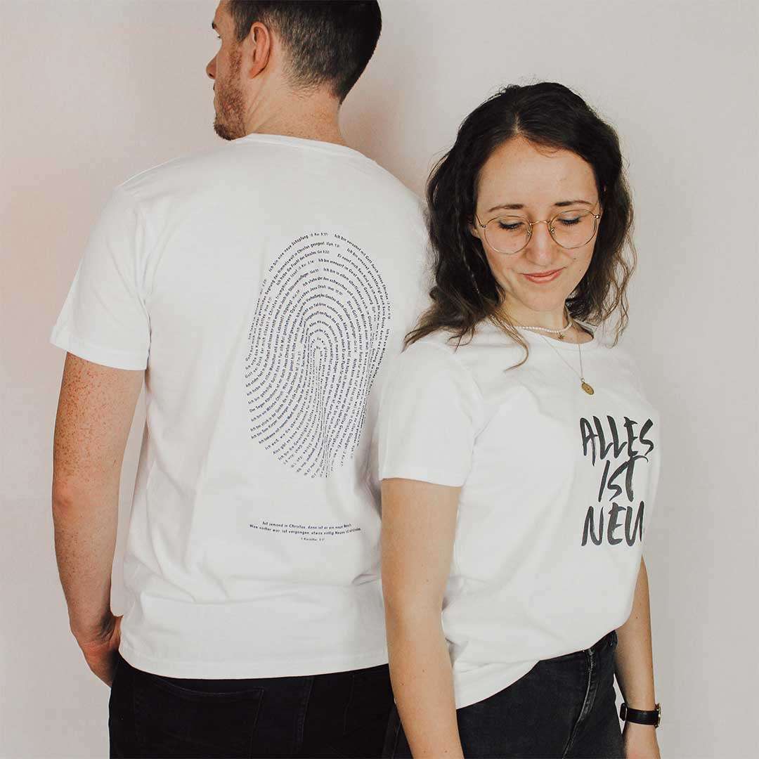 Hochwertige christliche T-Shirts mit inspirierenden Designs für Damen und Herren.