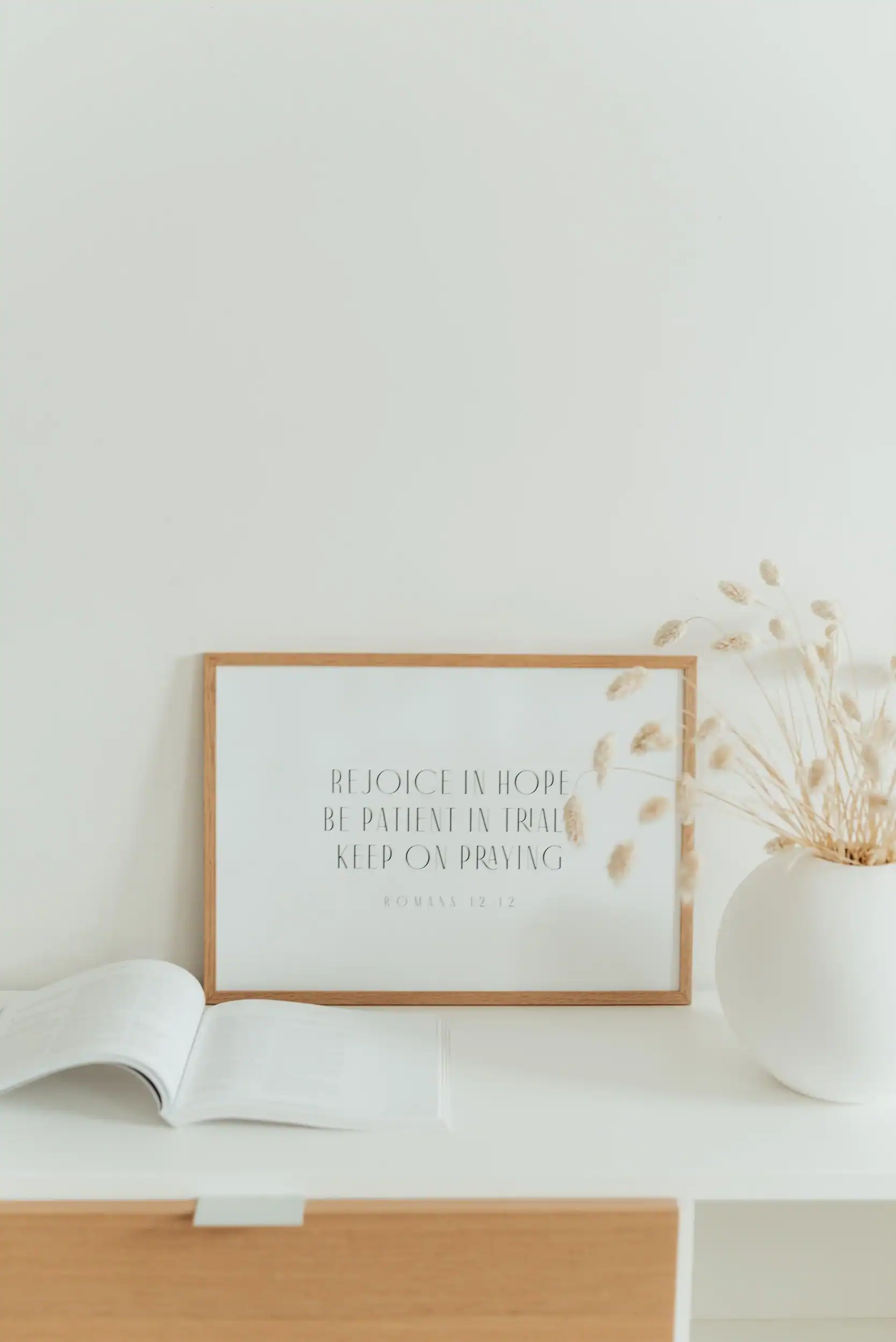 Inspirational christliche Zitate, Bibelvers, Glaubensbotschaft, Gebetsraum Dekor, religiöse Wandkunst.