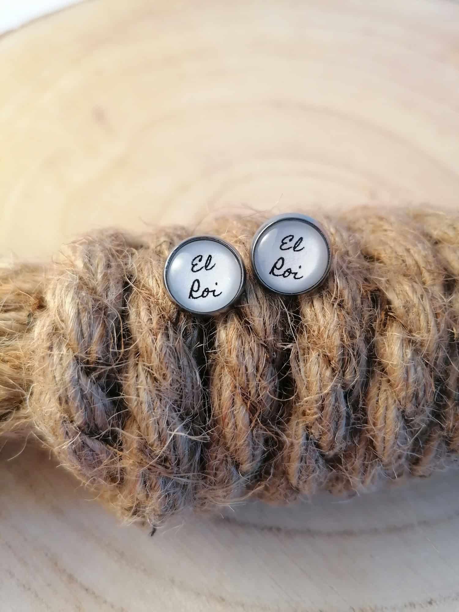 Hochwertige Christliche Ohrringe mit "El Roi" Motiv, Geschenkidee für Glaubensfreunde.