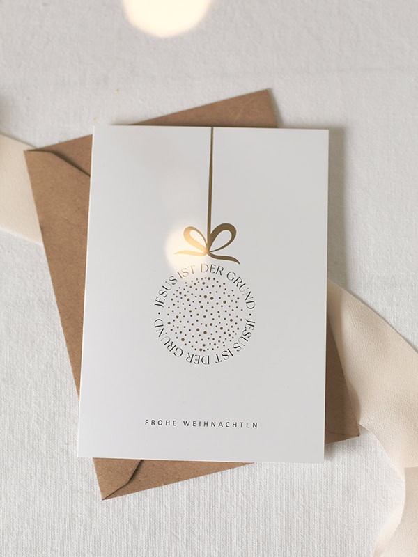 Besinnliche Weihnachtskarte mit christlichem Gruß, frohe Weihnachten, christliche Grüße, religiöse Festtagskarte, christliche Grußkarte für Weihnachten.