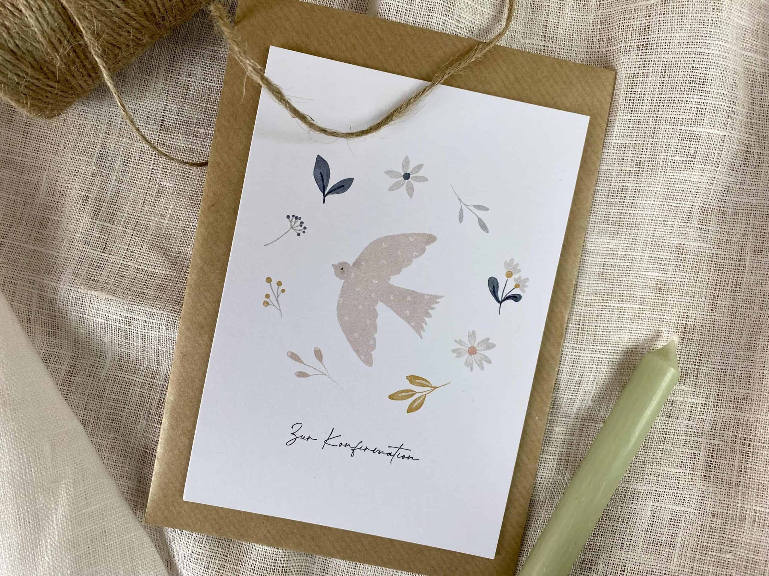 Himmlische Einladungskarte für christliche Konfirmation mit Tauben-Design.