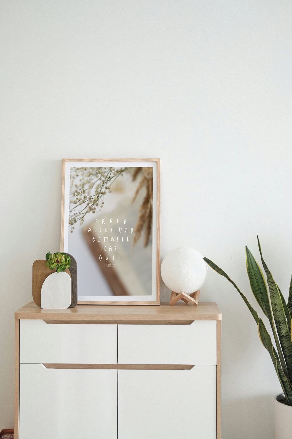 Friedensbild mit christlicher bibelstelle, modernes wohnzimmer deko, christliche sprüche, gotteswort, christliche wandkunst.