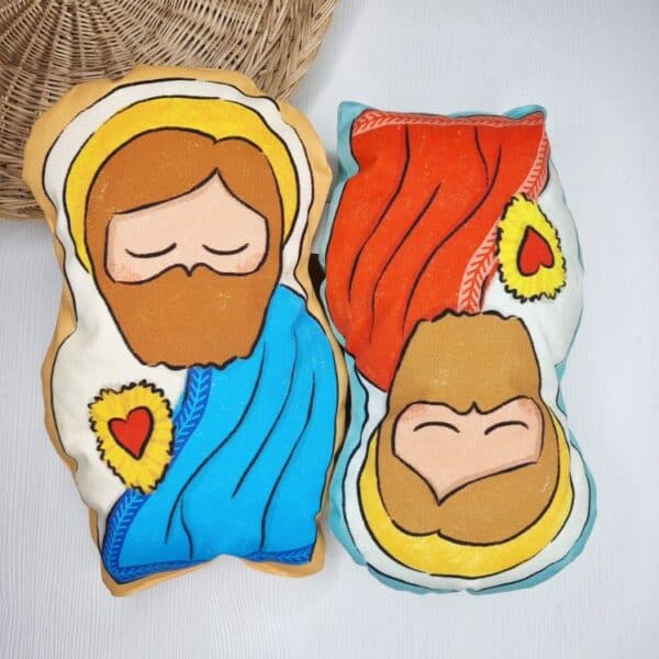 Christliche Plüschkissen mit Bibelmotiv, Geschenkideen für Christen, religiöse Dekoration.