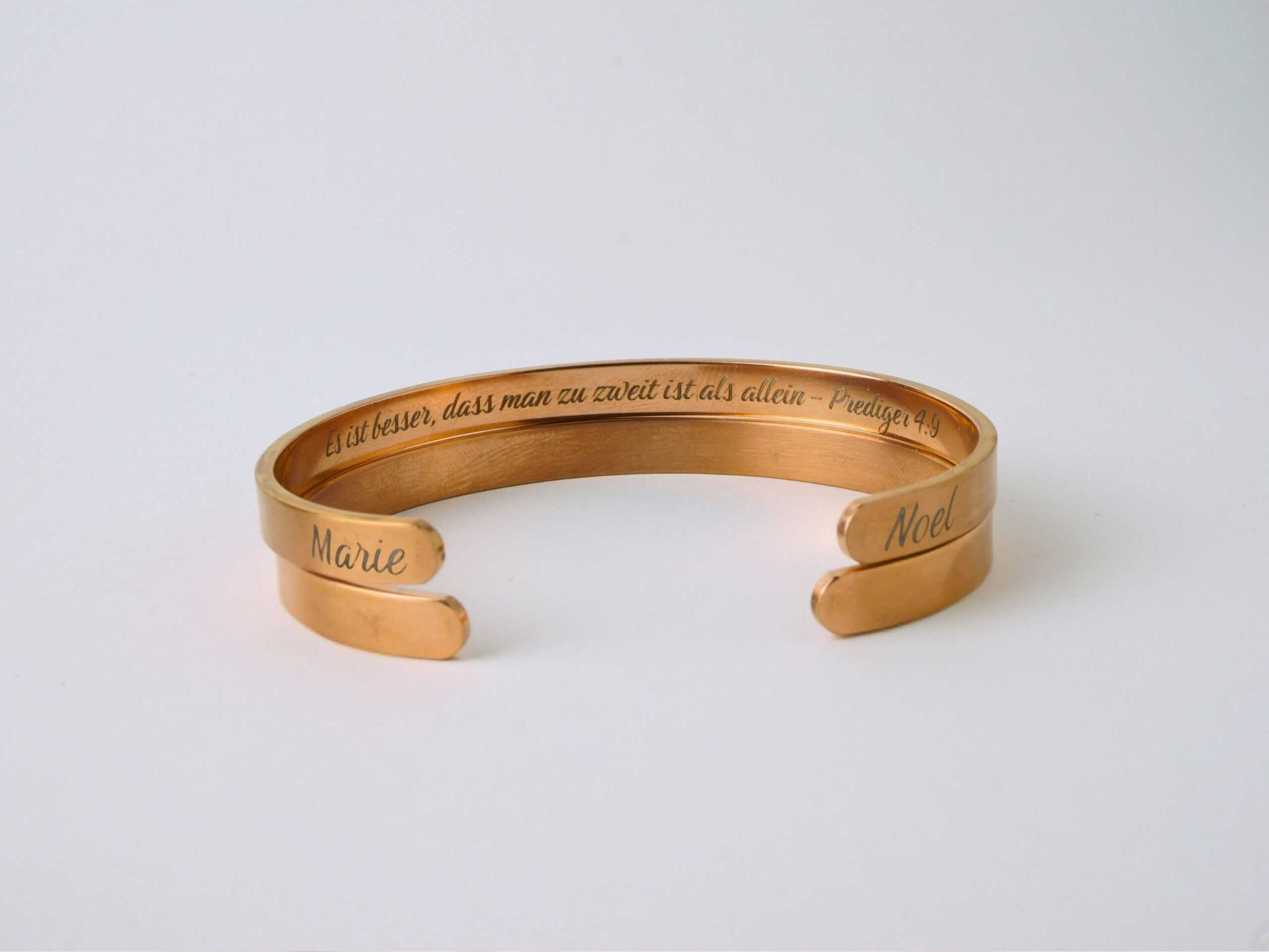 Gottesarmband mit persönlicher Gravur für christliche Spiritualität.